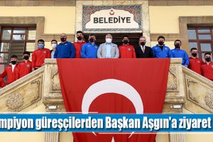 Şampiyon güreşçilerden Başkan Aşgın'a ziyaret