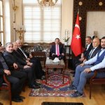 Okul arkadaşlarından Vali Ali Mantı’ya hayırlı olsun ziyareti