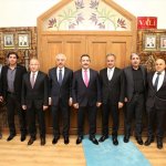 Okul arkadaşlarından Vali Ali Mantı’ya hayırlı olsun ziyareti