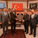 İbrahim Kalın'dan Çorumlu Obasına tam not