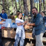 Belediyemiz, iki farklı programda çocuklara 500 fidan dağıttı