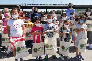 Öğrenciler 1.Sınıf Atık Atık Getirme Merkezini Ziyaret Etti