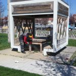 Kameriye ve banklar onarılıyor