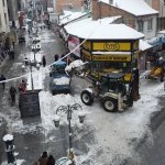 Şehir içerisinde toplanan karlar Çomar Barajı’na taşınıyor