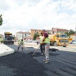 Sezonun ilk asfalt çalışması Karakeçili yolunda başladı