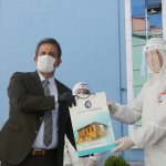 Belediye'den karantinadaki misafirlere hediye