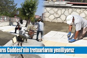 Kıbrıs Caddesi'nin tretuarlarını yeniliyoruz