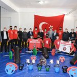 Belediyemizden Sungurlulu güreşçilere destek