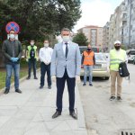Belediyemiz, maskeleri vatandaşların ayağına götürüyor