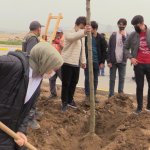 Belediyemiz Ekibinin Ağaçlandırma Çalışmasına Öğrencilerden Destek