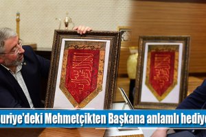 Suriye'deki Mehmetçikten Başkana anlamlı hediye