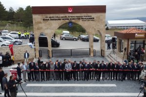 Yenilenen Çorum Şehitliği Törenle Ziyarete Açıldı