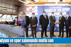 Bakan Kasapoğlu, stadyumun devrinde Çorum’a müjde yağdırdı