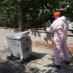 Belediyemiz, çöp konteynırlarını düzenli olarak yıkıyor