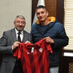 Talihliler formalarına kavuştu