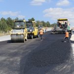 Belediyemiz’den taş ocağı yolunda asfalt çalışması