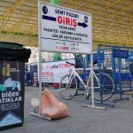 Belediyemiz, maske ve eldivenler için atık kutuları hazırladı