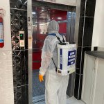 Dezenfekte ekipleri gece-gündüz sahada