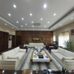 Belediye hizmet binasında yoğun temizlik çalışması