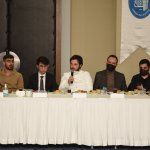 Başkan Aşgın, bu seferde gençlerle bir araya geldi