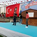 Belediyemiz, iki farklı programda çocuklara 500 fidan dağıttı