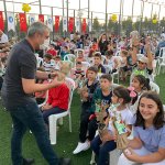 Belediyemiz, iki farklı programda çocuklara 500 fidan dağıttı