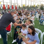 Belediyemiz, iki farklı programda çocuklara 500 fidan dağıttı