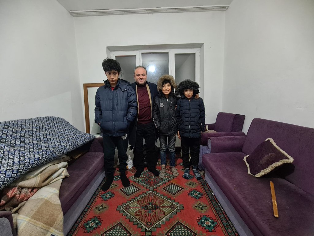 Belediyemiz Donmak Üzere Olan Aileyi Kurtardı