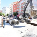 Belediyemiz, Bin 500 metre yağmur suyu hattı yapıyor