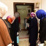 Feyza Aşgın, yetim ve öksüz çocukları sevindirdi