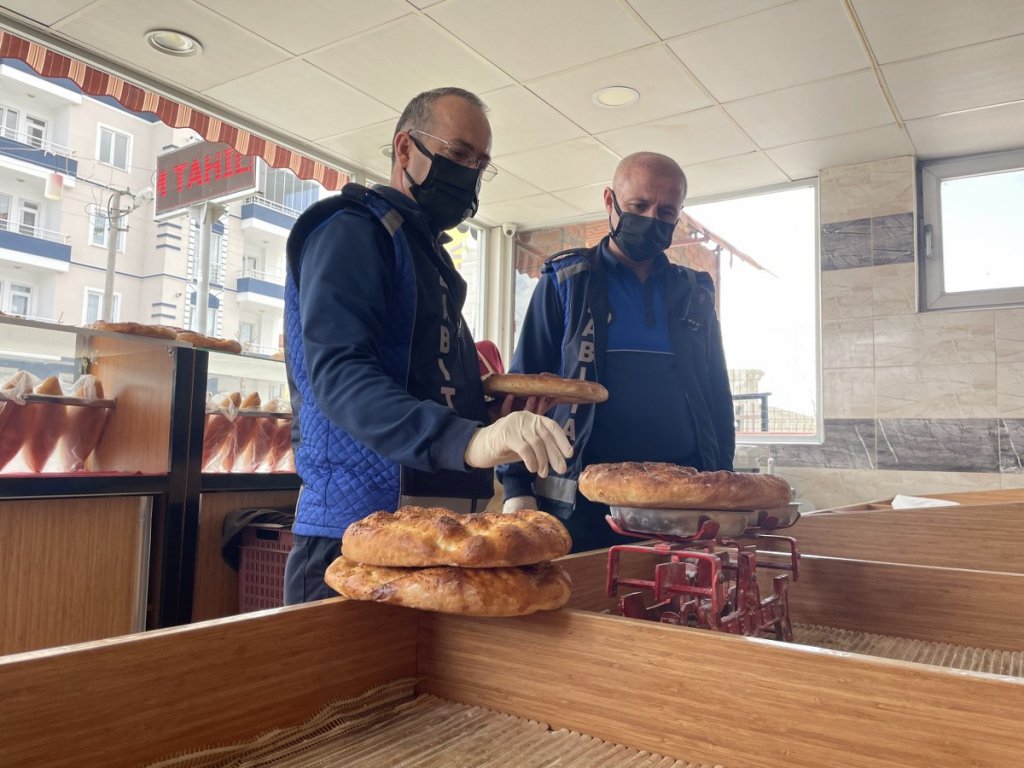 Zabıtadan pide ve gramaj denetimi