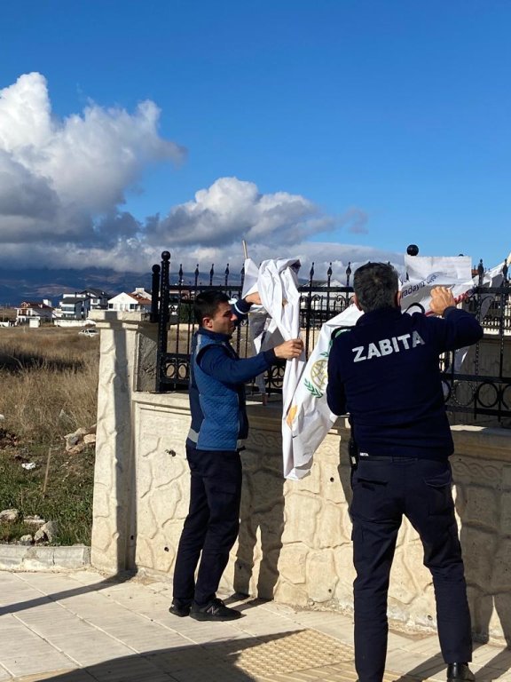 Zabıta ekipleri görüntü kirliliğine izin vermiyor