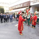 Kore heyeti Mehter Marşı ile karşılandı