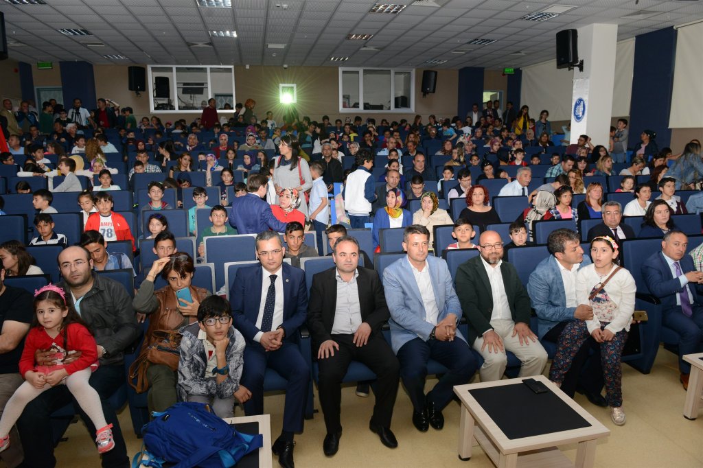 6. Akıl oyunları düzenlenen ödül töreni ile sona erdi