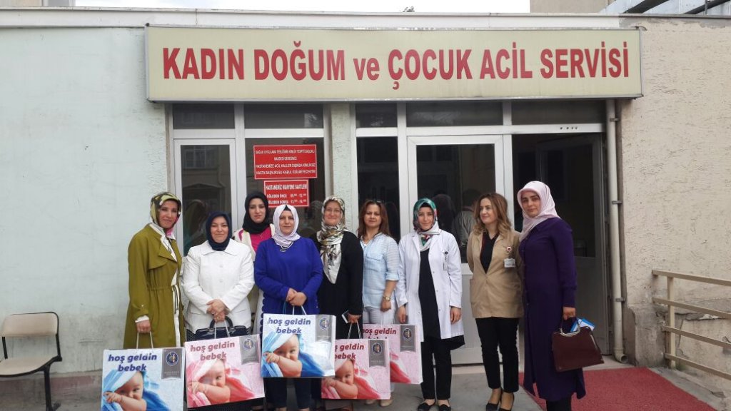 Yeni annelere ilk ziyaret Belediye’den