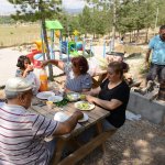 Vatandaşlar mesire alanlarında hoş vakit geçiriyor