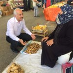 Başkan Gül Perşembe Pazarını ziyaret etti