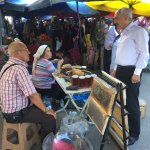 Başkan Gül Perşembe Pazarını ziyaret etti