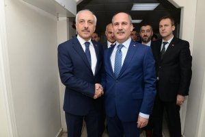 Mührü Gül’e Yabacıoğlu teslim etti