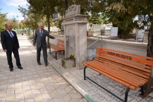 Mezarlıklarda yoğun çalışma başladı
