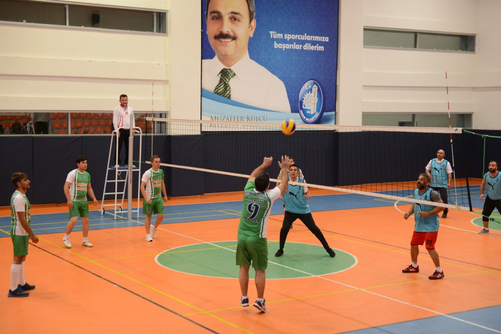 Birimler arası voleybol turnuvası başladı