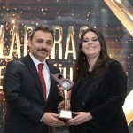 Başkan Külcü, yılın en başarılı Belediye Başkanı ödülünü aldı