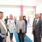 Bitmeyen coşkuyla, ilk günkü aşkla