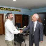 Bitmeyen coşkuyla, ilk günkü aşkla