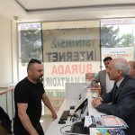 Bitmeyen coşkuyla, ilk günkü aşkla