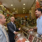 Bitmeyen coşkuyla, ilk günkü aşkla