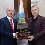 Güreş Federasyonu ve Belediye Başkanlarından Gül’e hayırlı olsun ziyareti