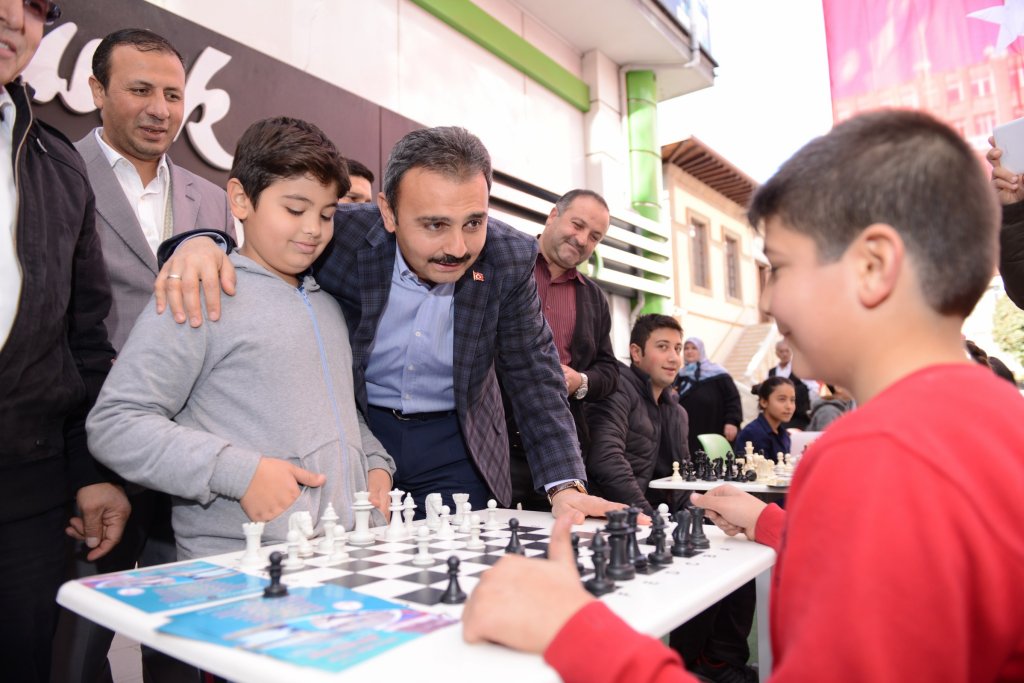 2. Uluslararası Satranç Turnuvası bugün başlıyor