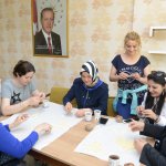 İhtiyaç sahipleri için mantı büktüler