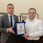 Özen’den Candan’a ziyaret